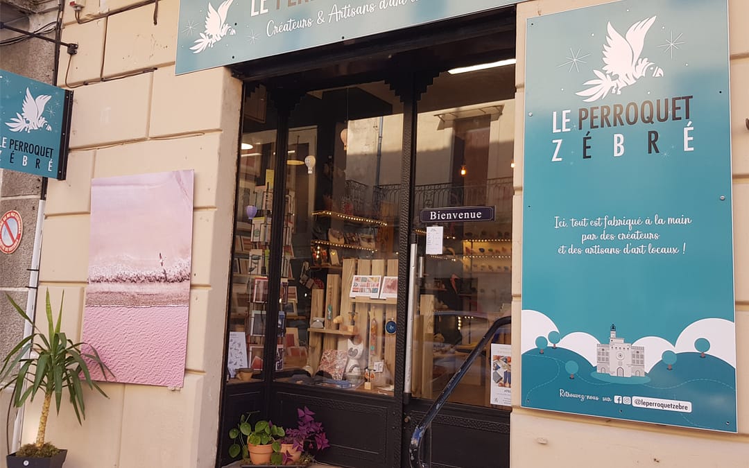 Le Perroquet zébré
