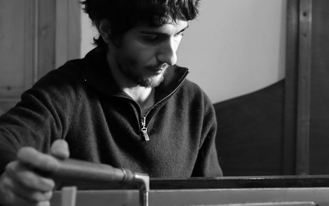 Théodore Sintot – Accordeur & Réparateur de Pianos